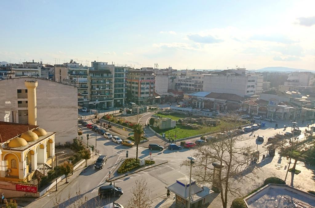 Hotel Park Larissa Extérieur photo