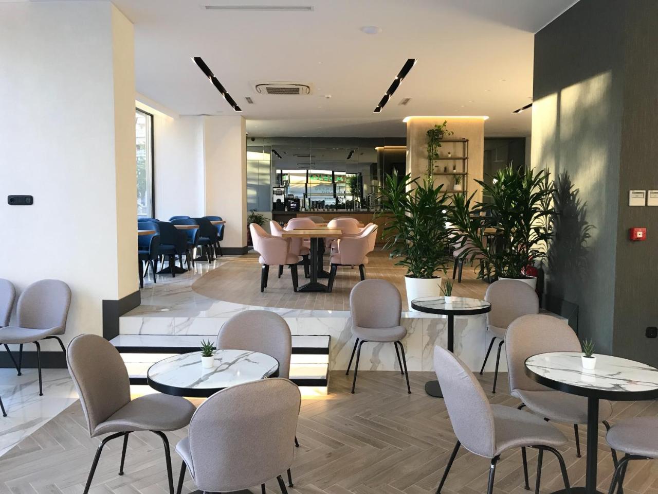 Hotel Park Larissa Extérieur photo